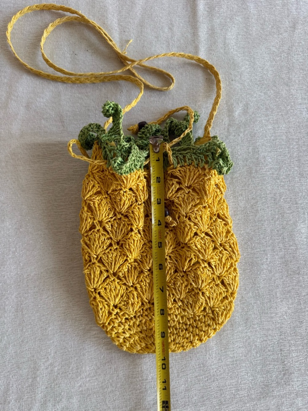 Pineapple Straw Drawstring Bag Woven Crossbody Yellow Green Novelty Fruit Purse - Picture 4 of 10